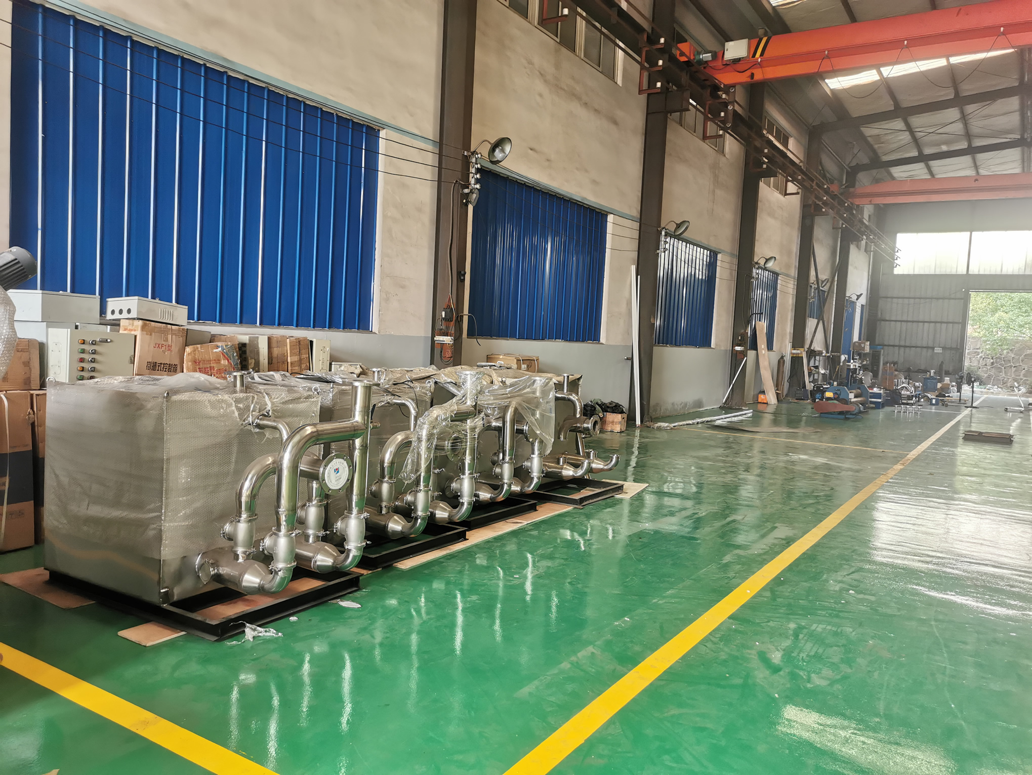 地下室污水提升設(shè)備成品車間